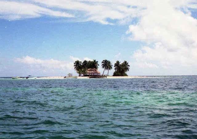 cayos belice