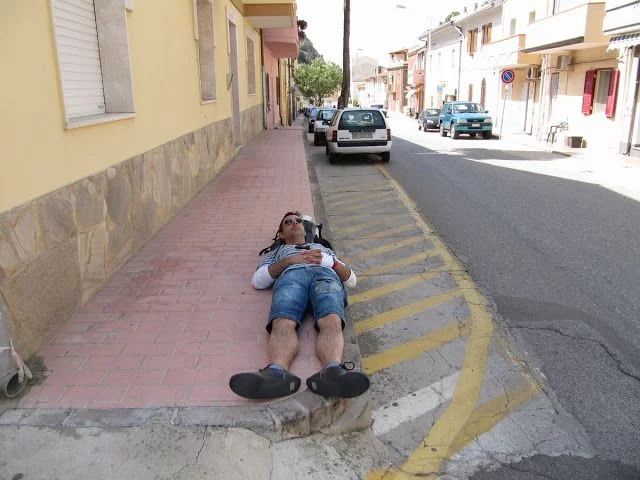 alojarse en Bugherru