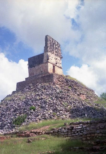 ruina ruta puuc