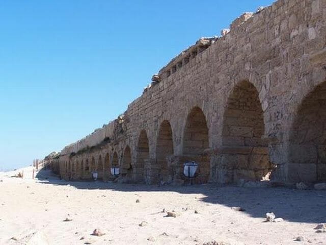 acueducto de Cesarea