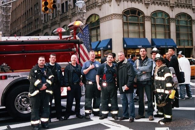 Homenaje Policías y Bomberos 11-S