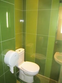 albergue Urbany wc