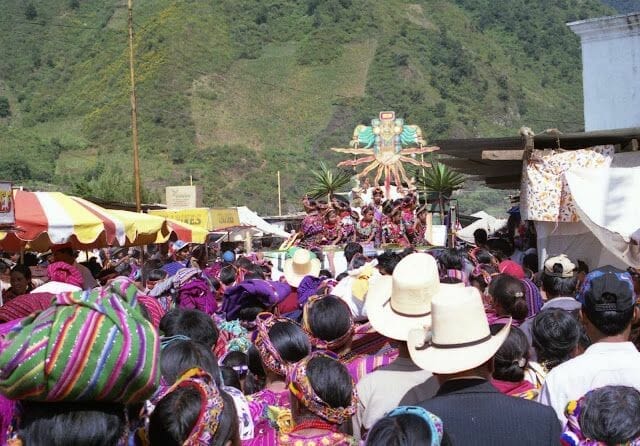 fiestas en Guatemala en a la Ruta Maya