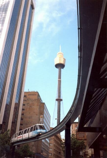 Torre Sídney en un día