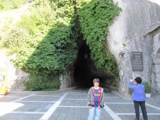 entrada cuevas de postojna