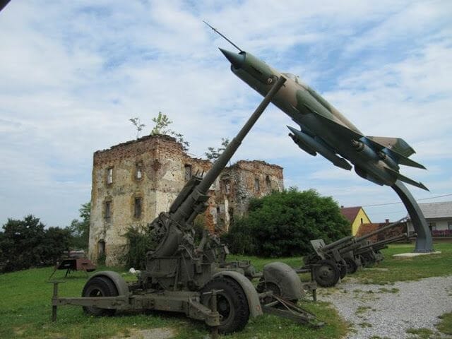 Mig 21 bis que había servido en el 117 regimiento de las fuerzas aéreas de la JNA