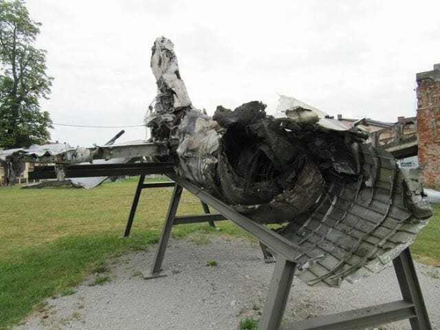 Mig 21 bis que había servido en el 117 regimiento de las fuerzas aéreas de la JNA, mig 21 derribado