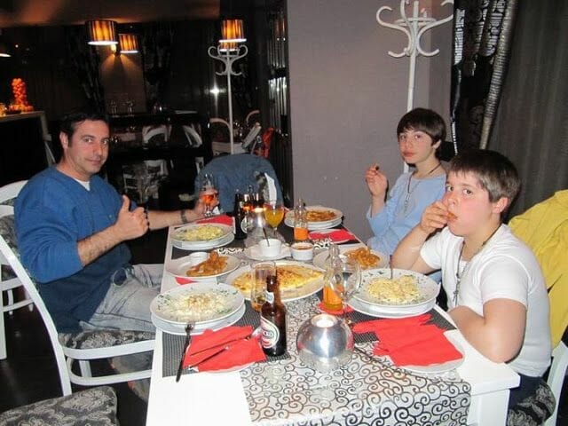 Comiendo en Macedonia