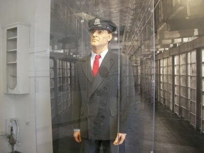 guardia - visitar Alcatraz