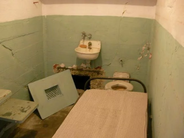 celdas fugitivos Alcatraz la Roca