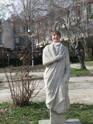 estatua o no...