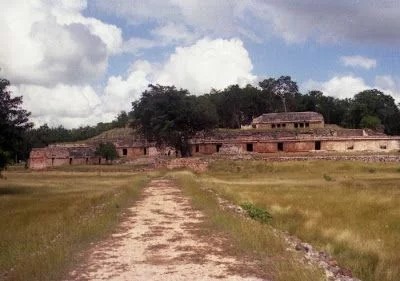 ruinas de la ruta puuc