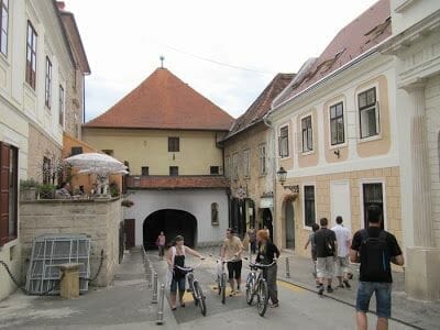 puerta de Piedra, Stone Gate Zagreb