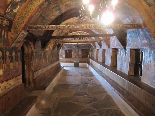 interior Iglesia de la Natividad Arbanasi 