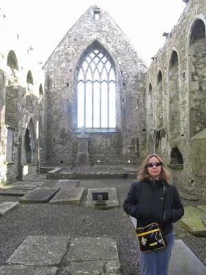 abadía de Claregalway abadia-monaterio-Claregalway-Irlanda