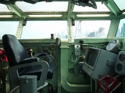 intrepid sea air