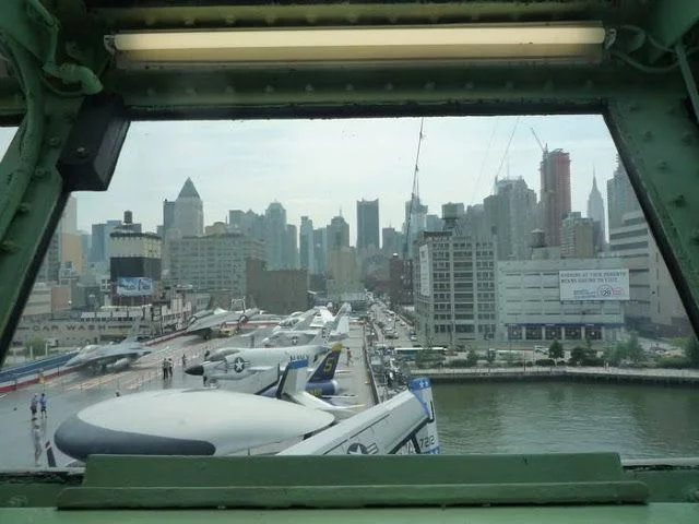intrepid sea air