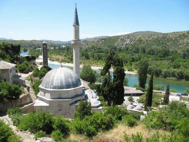 pueblo Pocitelj en bosnia
