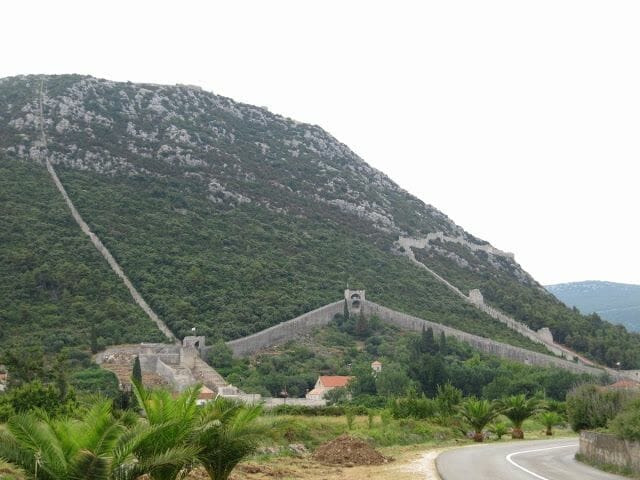 muralla exterior Ston, muralla china europea, muralla exterior Ston Croacia