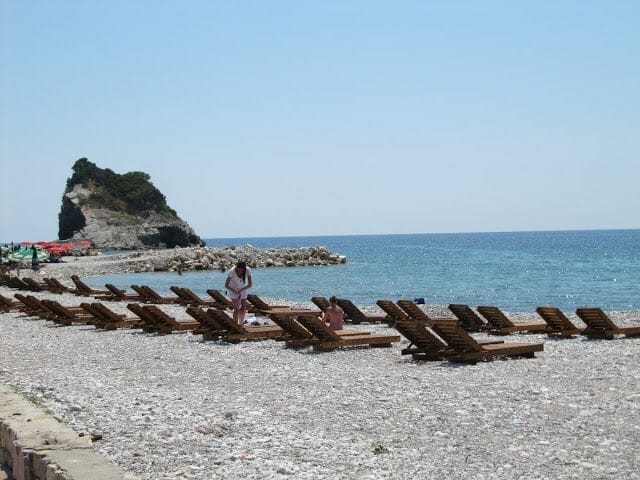 Isla de Hawai, Montenegro