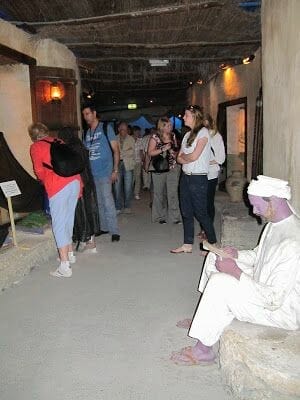 El museo de Dubai, calles
