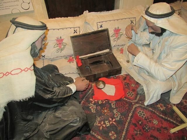museo de Dubai muñecos