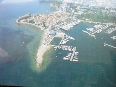 Budva desde el aire, budva viajar a Montenegro