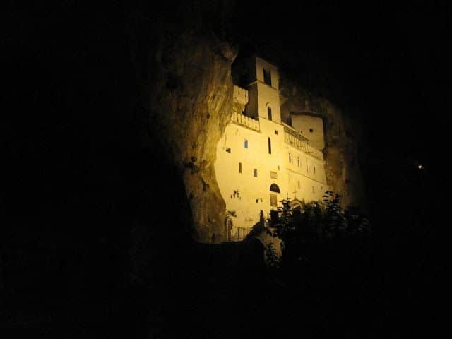 monasterio ortodoxo, monasterio de Montengro