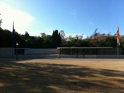 fachada del pabellón pabellon Mies van der rohe Barcelona