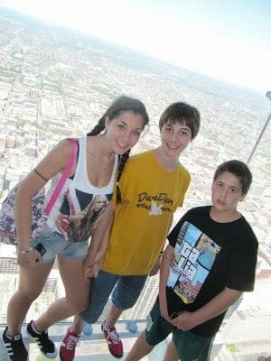 The Ledge, BALCONES DE CRISTAL TORRE WILLIS