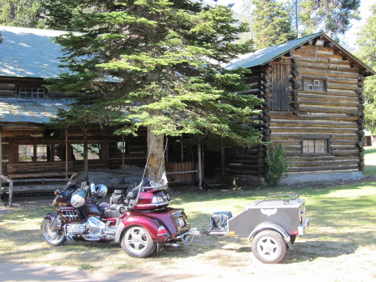 Buffalo Bill hotel, Pahaska tepee, alojamiento en Yellowstone