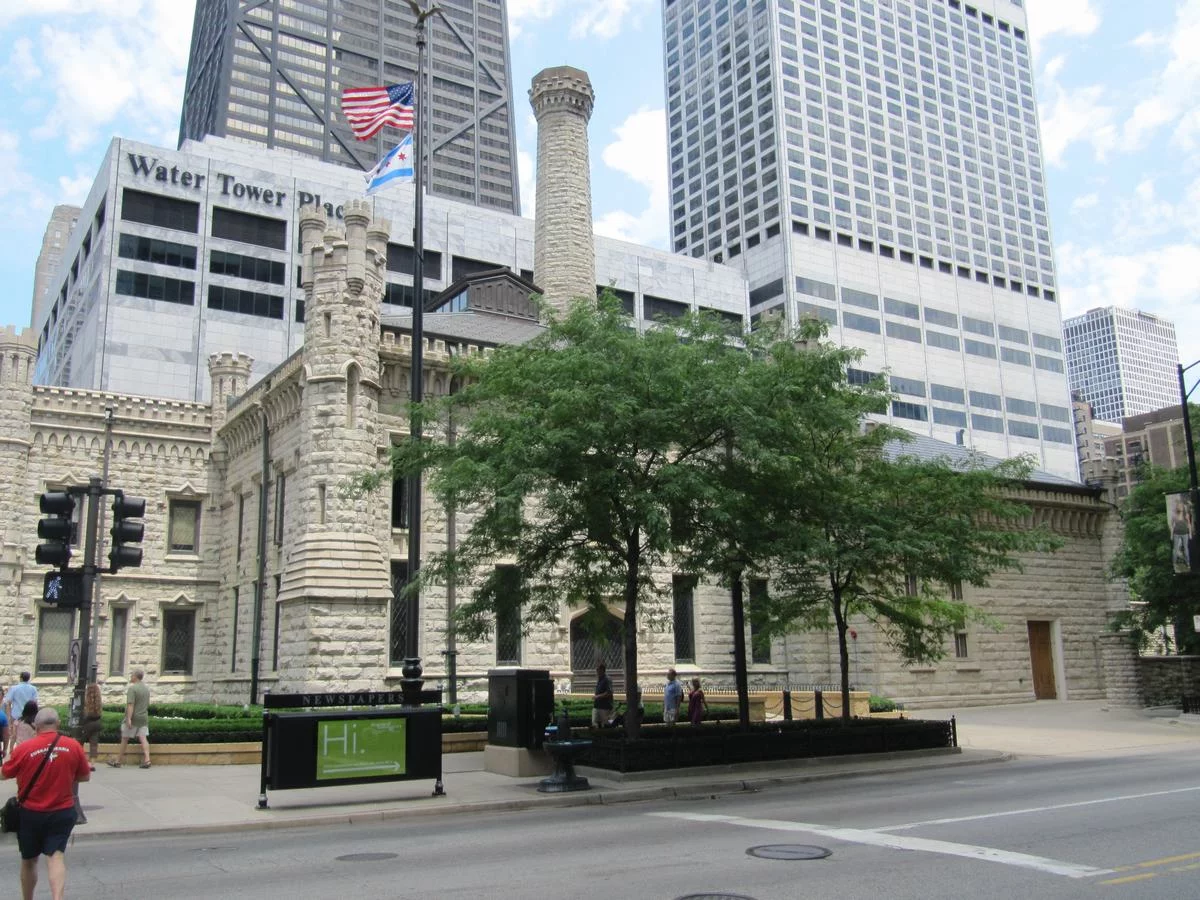 Michigan Avenue 10
