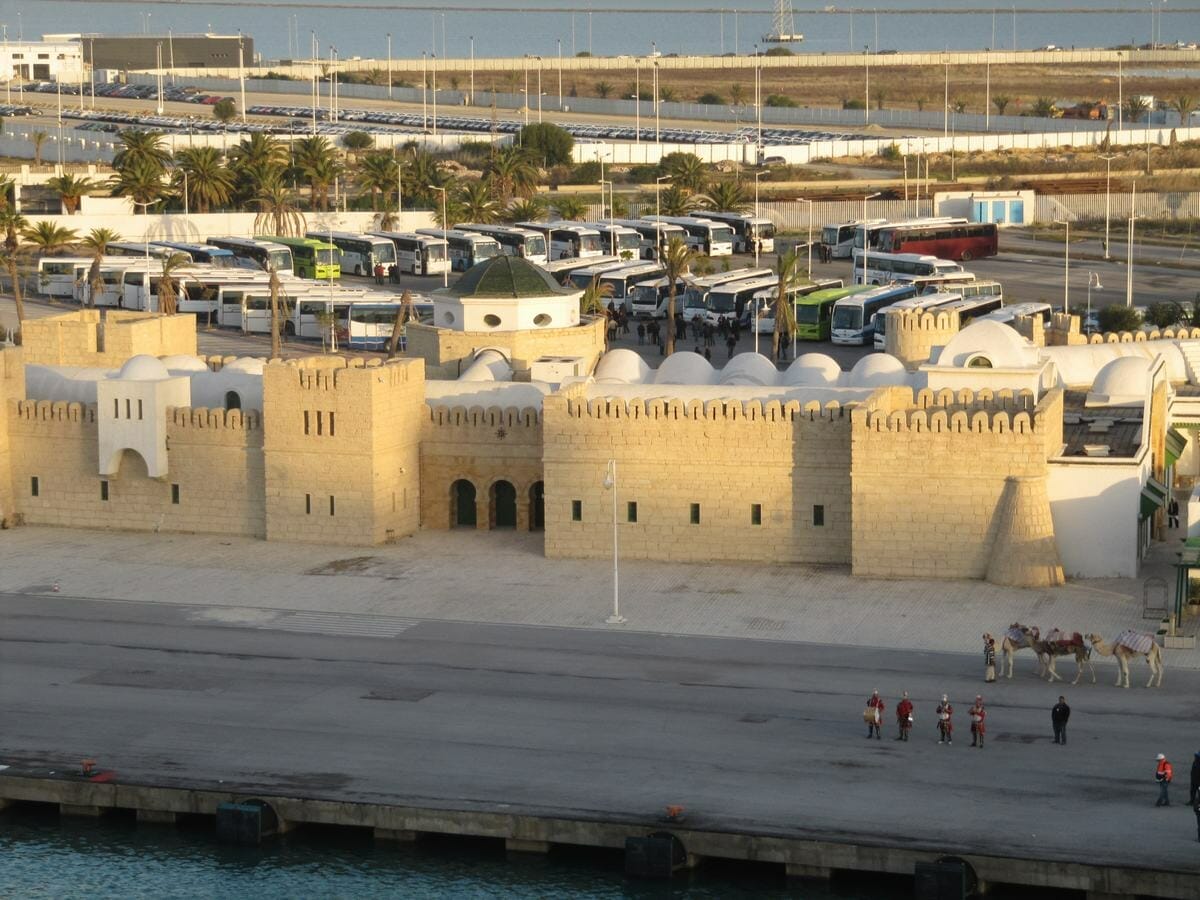 Aduana Puerto de Túnez