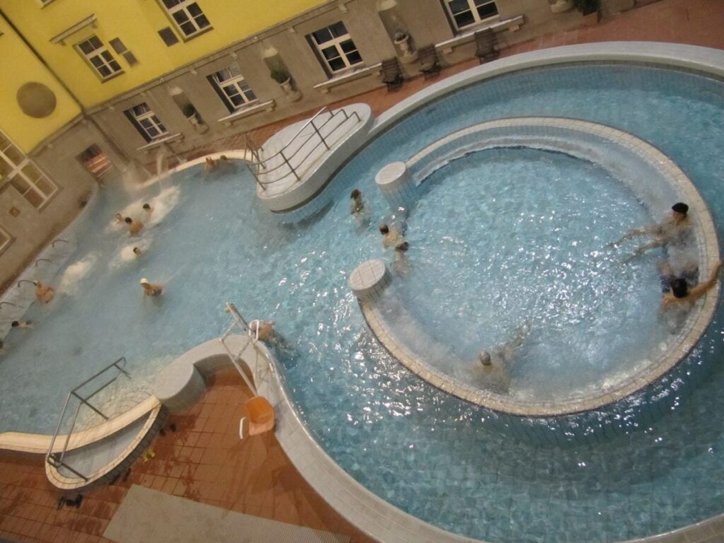 baños de Lukácks