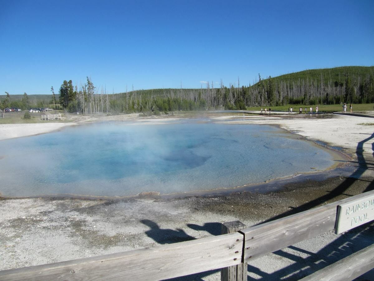 Rainbow pool - qué ver en Yellowstone en un día