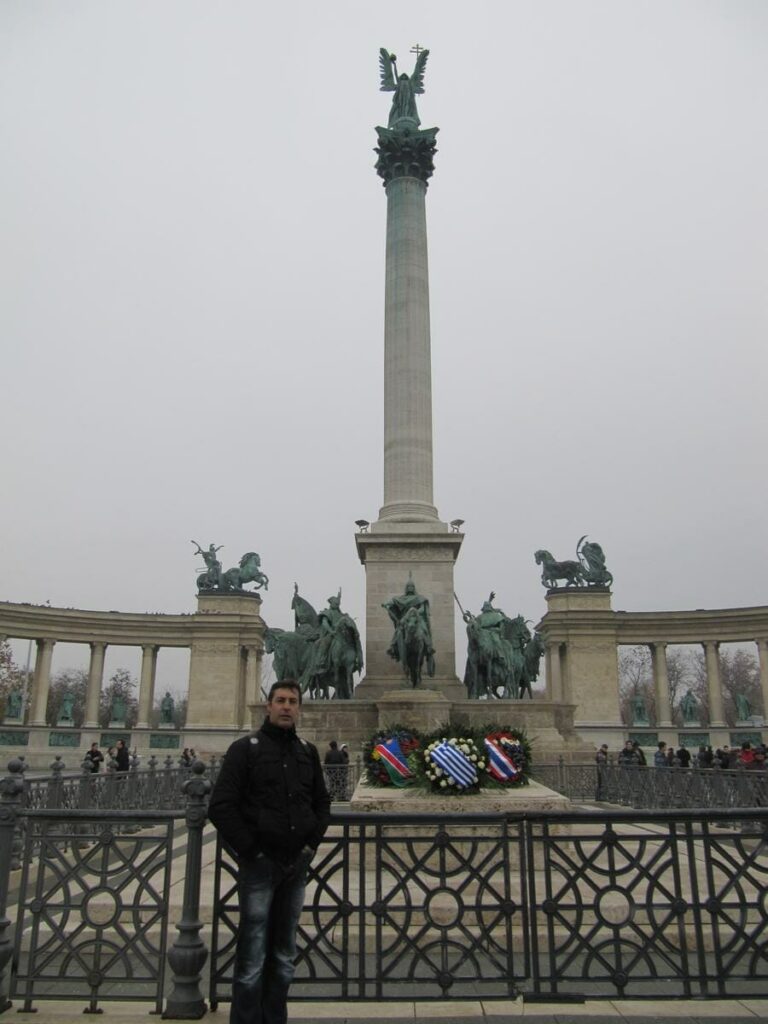 plaza heroes budapest