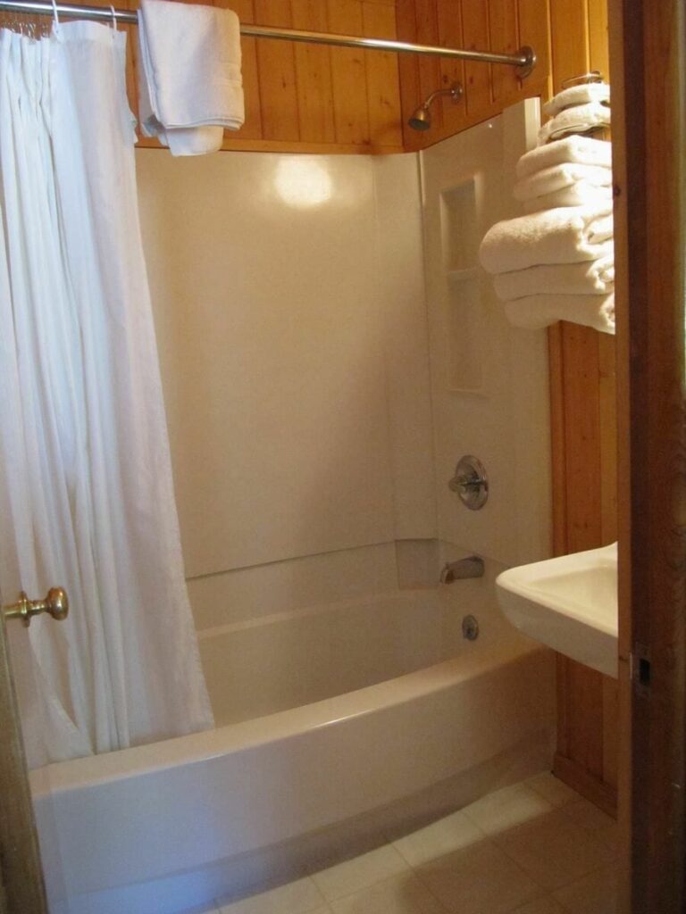baño habitacion Pahaska tepee lodge