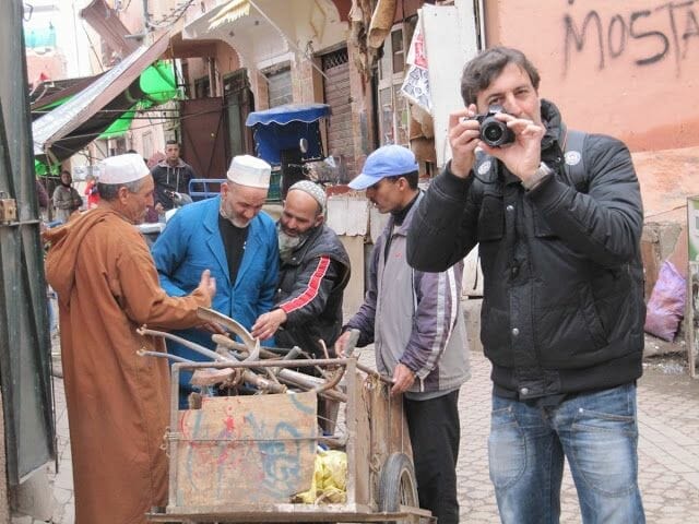 regateando en el zoco de marrakech