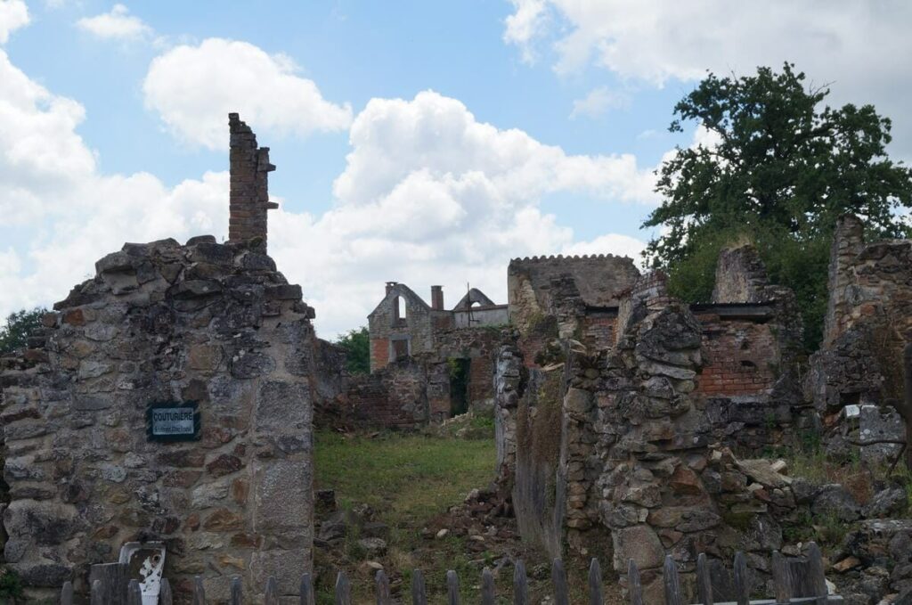 pueblo fantasma de Oradour-sur-Glane