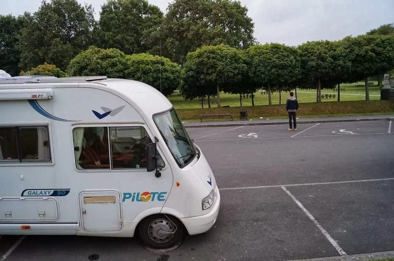 autocaravana cementerio alemán normandía