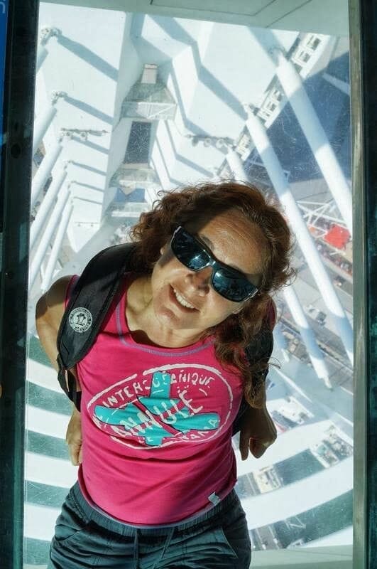 Spinnaker tower, torre Spinnaker, torre de Portsmouth, la torre forma de vela, torres de Inglaterra