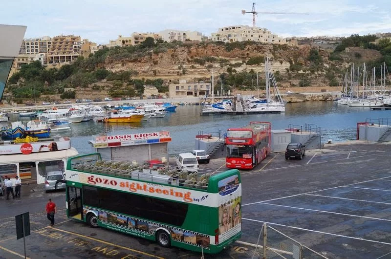 bus turístico de Gozo