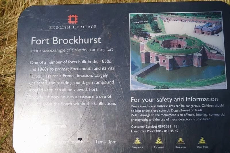 Fort Brockhurst, castillos de Portsmouth, castillos medievales ingleses, fortalezas