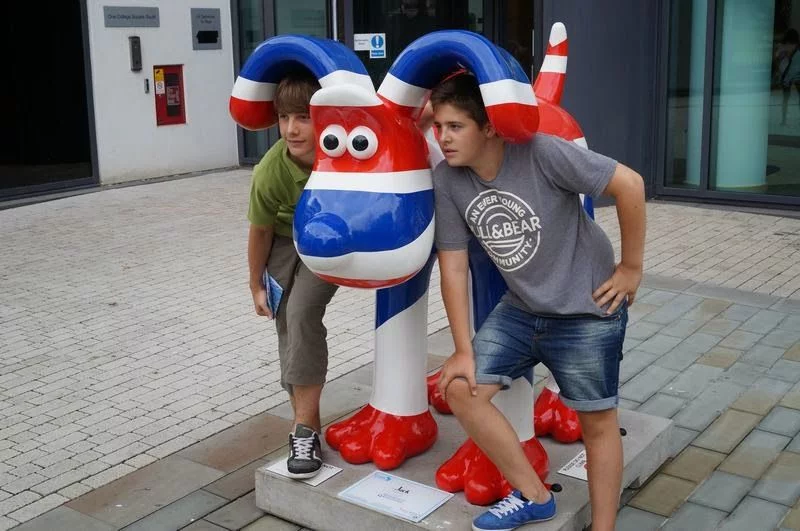 grommit
