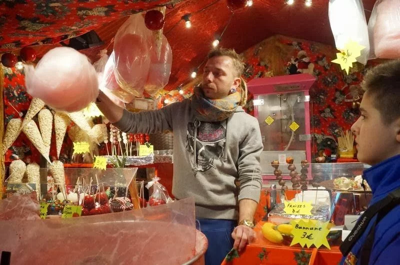 Bruselas en navidad con algodón de azúcar