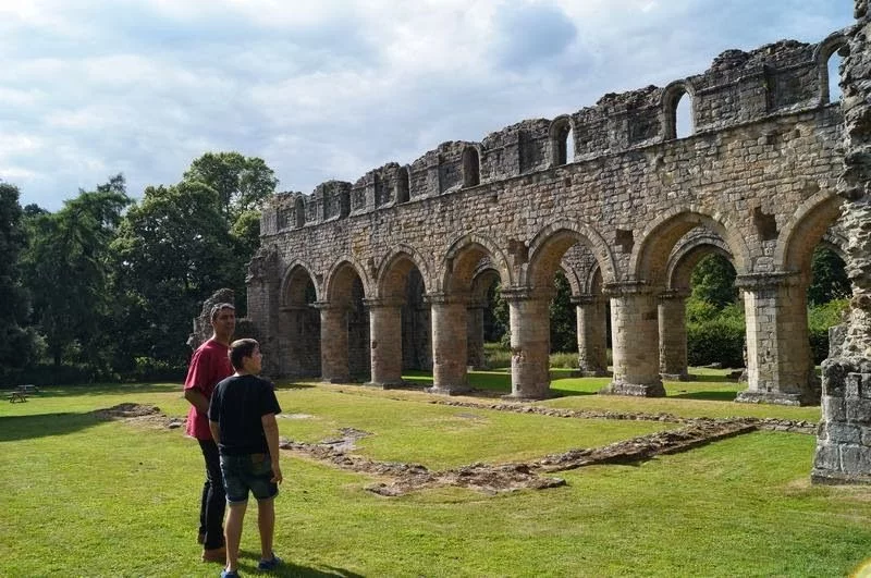 abadia Buildwas, abadia cisterciense, abadia inglesa, ruinas inglesas, Heritage, english heritage