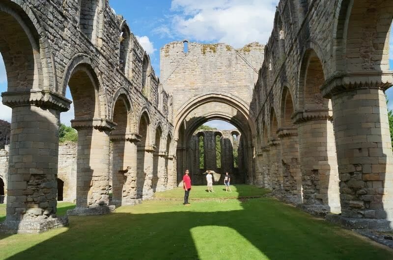abadia Buildwas, abadia cisterciense, abadia inglesa, ruinas inglesas, Heritage, english heritage