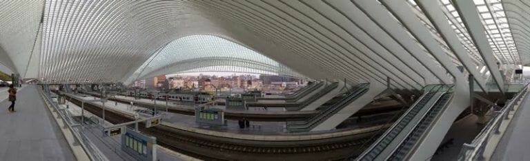 La estación de tren de Calatrava en Lieja