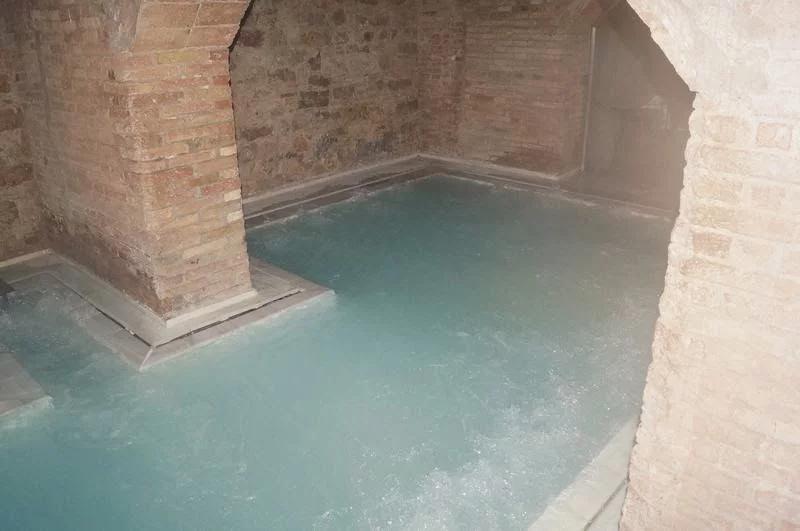 jacuzzi