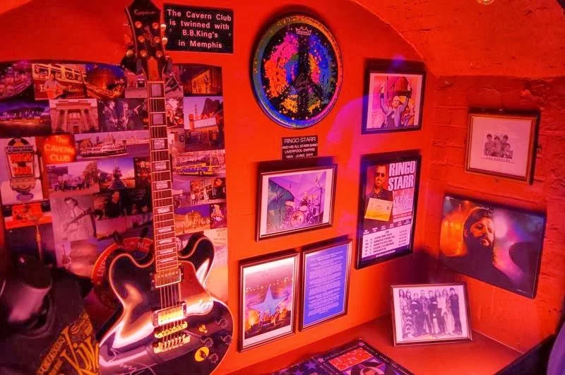guitarra The Cavern 